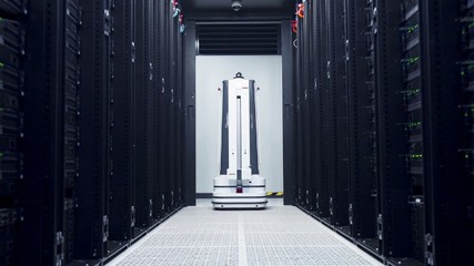 與產業(yè)“杠”上了？京東瞄準信息安全新藍海，五年千億布局背后的底氣與雄心